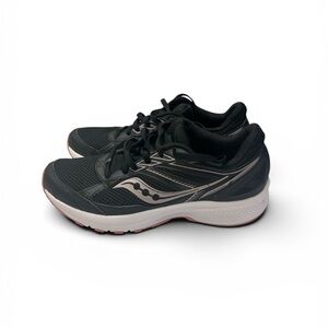 Saucony Women's Black and White Athletic Running Shoes Sz/9